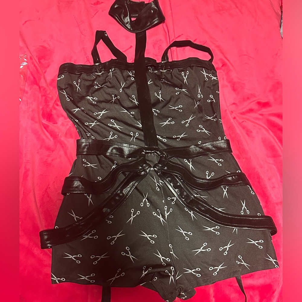 Edward scissorhands women’s costume - Picture 6 of 7